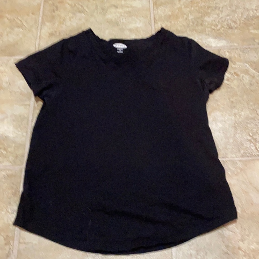 XS Old Navy black v neck